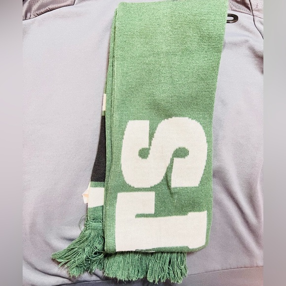 Brand New Fan Favorite New York Jets NFL Gloves & Scarf Set Green & Black JetsNY - Picture 2 of 4